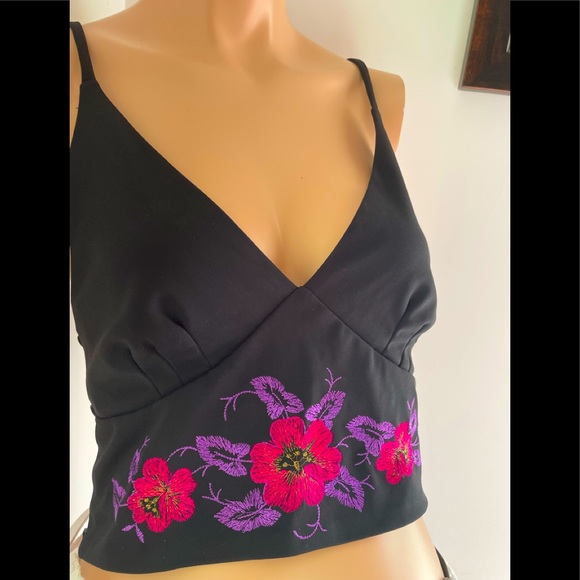 Free People Tops - FREE add-on! 🌸 Open size mini halter embroidered top camisole tank  crop